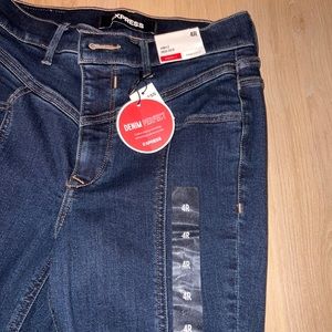 BRAND NEW Express jeans